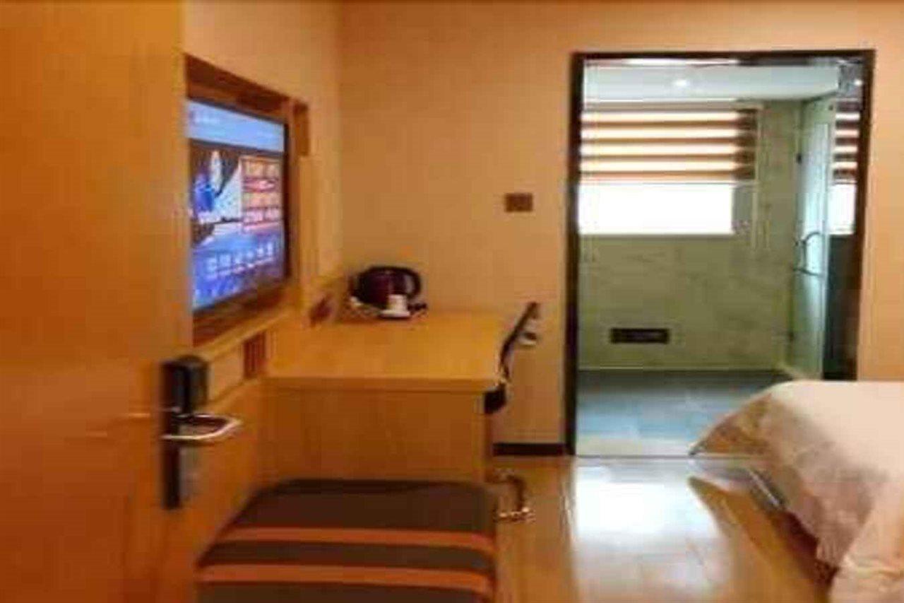 Hotel 7Days Premium Chongqin Jiangbei International Airport Hub Station Chongqing Exterior foto