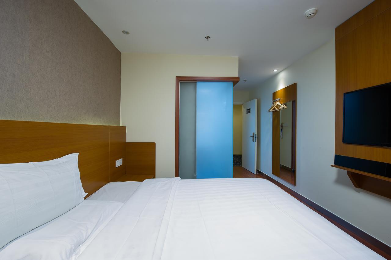 Hotel 7Days Premium Chongqin Jiangbei International Airport Hub Station Chongqing Exterior foto